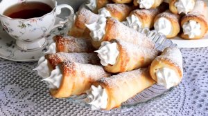 Пирожные Слоеные трубочки с белковым кремом