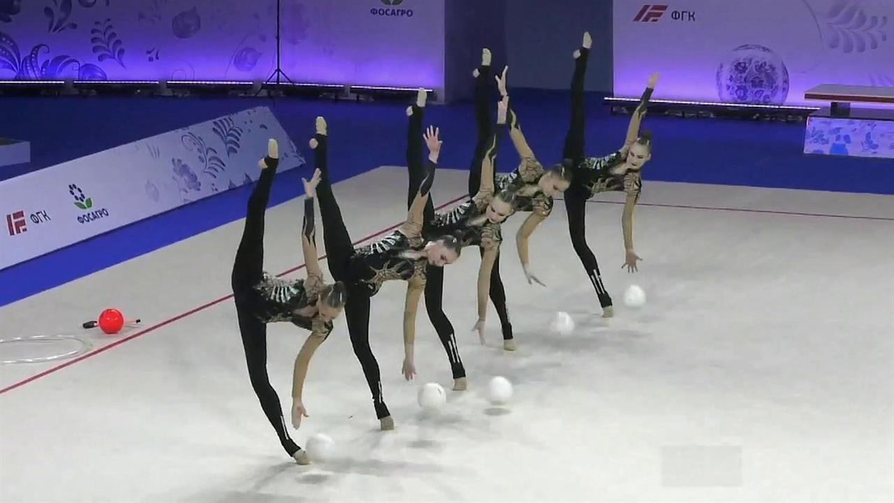 В Москве во Дворце гимнастики Ирины Винер стартовал Чемпионат России 2026 года. смотреть онлайн