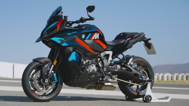 BMW M1000XR 2024-2026 Official Video