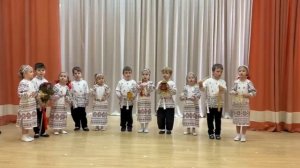 "Поехал наш батюшка на базар"