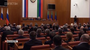 Премьер Дагестана провел правительственное совещание