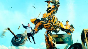 Трансформеры 3 – Эпичная погоня на шоссе: Бамблби против Dreads! 🔥🚗💥