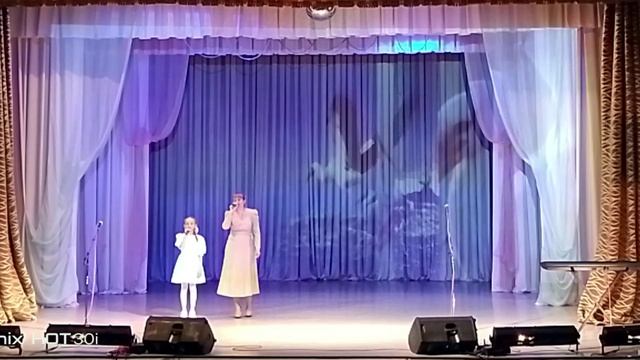 "Папа, мама и я - творческая семья", фестиваль художественного семейного творчества смотреть онлайн