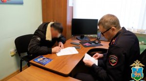 Псковскими полицейскими установлен факт фиктивного отцовства иностранцем