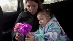 Трудности перевода | Алиса, куклы и фиолетовый цвет| Развитие речи