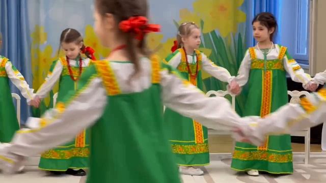 Фольклорный ансамбль 