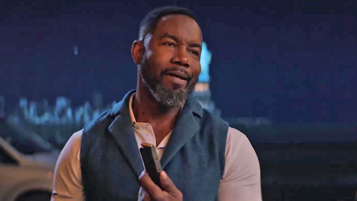 Киллер на всю голову — Русский трейлер (2026) смотреть онлайн