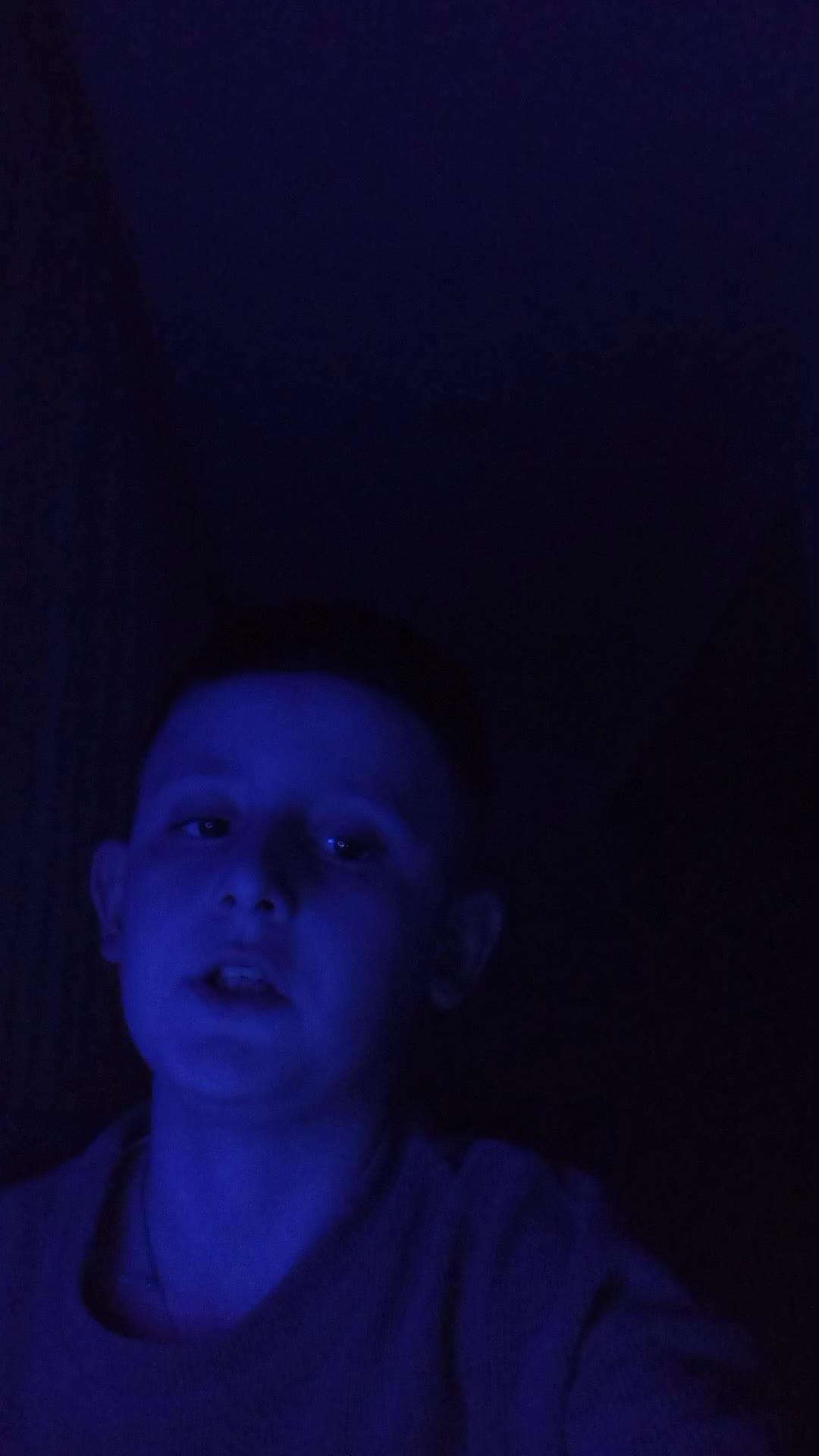 стрим смотреть онлайн