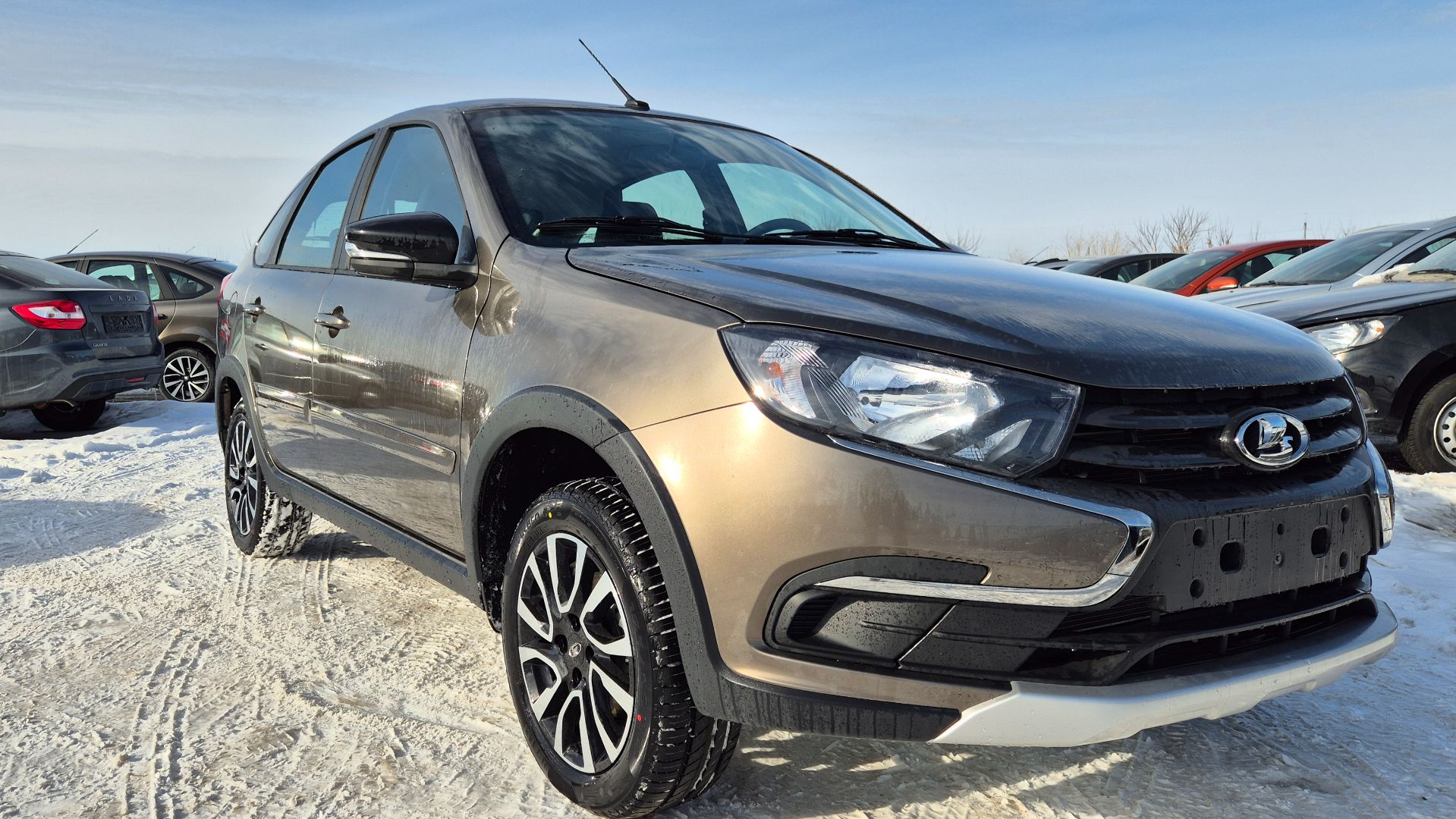 Granta с повадками кроссовера Active Cross в комплектации комфорт и выгодой 100 000 #grantacross смотреть онлайн