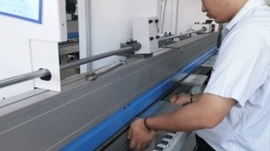 Регулировка прижимной балки конвейера с резиновыми роликами