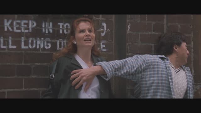 Мистер Крутой: Джеки спасает Диану от бандитов