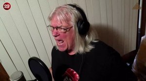 Андрей Кустарёв в студии Сергея Скрипникова