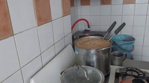 чищю савескую вафельницу за 4р70коп спасенную из мусорного контейнера