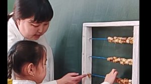 Медиавизитка на конкурс "Лучший учитель родного языка и литературы" Монгуш Чимис Геннадьевны