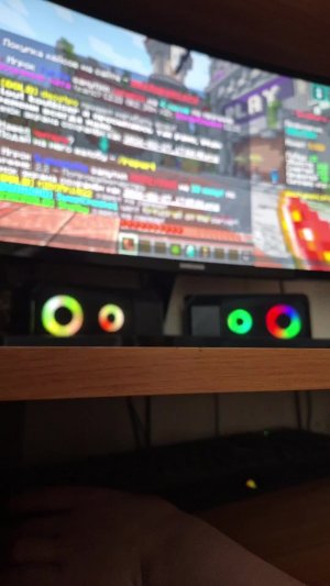 играю в Bedwars со стасом