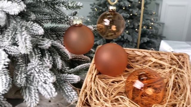 Набор стеклянных шаров ПРАЗДНИЧНЫЙ КВАРТЕТ: БРЕНДИ , матовые, и прозрачные, 80 мм, 4 шт., 1001288 Набор стеклянных шаров ПРАЗДНИЧНЫЙ КВАРТЕТ: БРЕНДИ , матовые, и прозрачные, 80 мм, 4 шт., 1001288