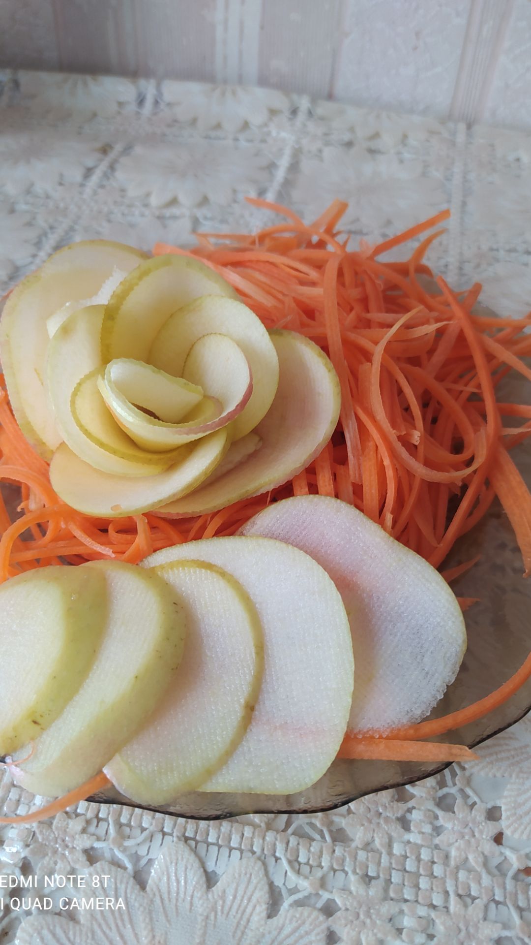 Быстрая шинковка моркови по-корейски , слайсы из яблок смотреть онлайн