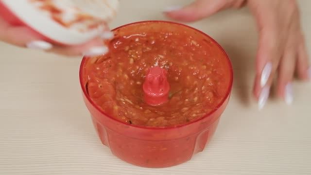 Tupperware Moscow | Измельчитель «SuperSonic» Компакт (300 мл): аджика