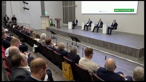 ГУБЕРНАТОР ВЕНИАМИН КОНДРАТЬЕВ ПОСЕТИЛ КОНФЕРЕНЦИЮ НА ВЫСТАВКЕ "ЮГ БИЛД"