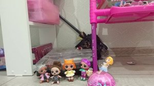 куклы лол пошли в школу .mp4