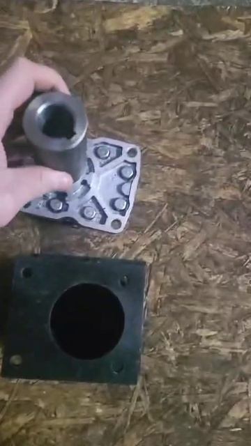 Переходник колокол для моторов LIFAN, BRAIT, FORZA , под гидронасос НШ-10,-14,-16 смотреть онлайн