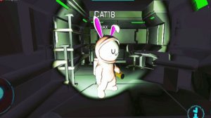 Играю в онлайн импостер 3Д на телефоне.