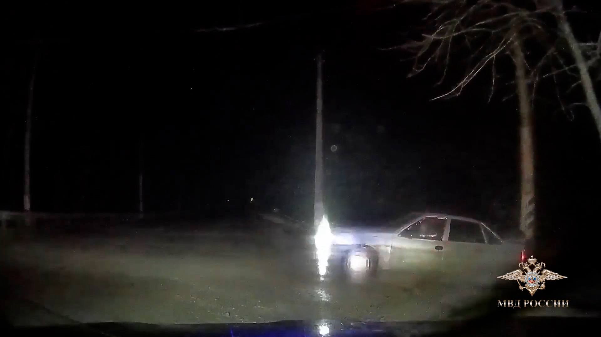 В Республике Крым полицейские задержали несовершеннолетнего лихача смотреть онлайн