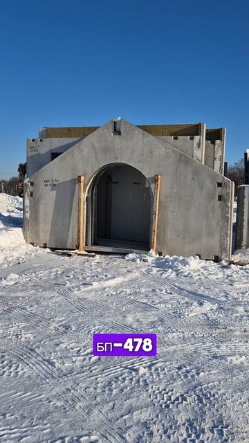 Наблюдаем за строительством дома