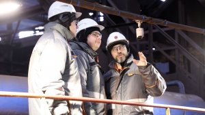 Программист листопрокатного цеха автоматизирует работу кромкообрезных ножниц