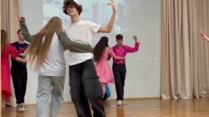 Стальное укращение столицы 1+1 Трейлер