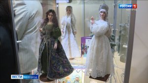 В Пушкинской библиотеке-музее представили выставку "Тайны кукольного царства"