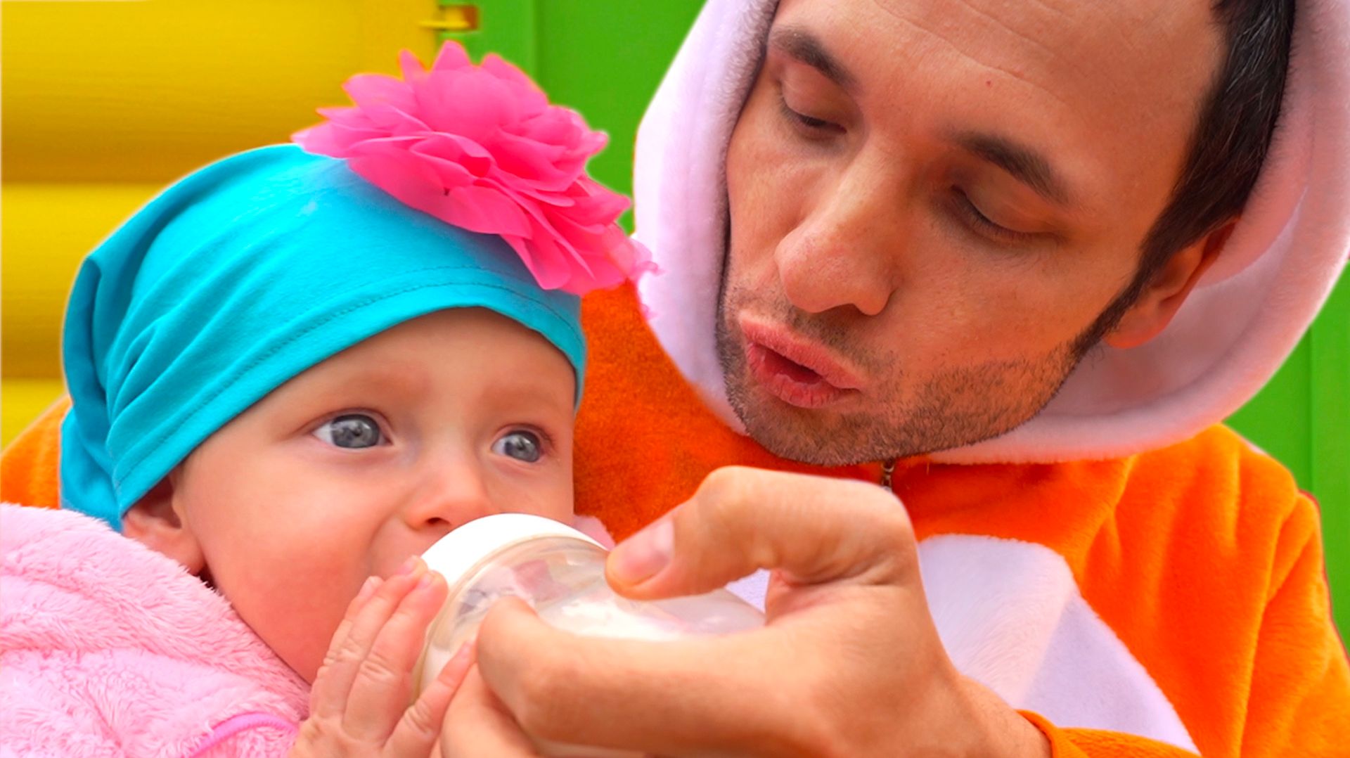 Песенка о вкусной еде для детей о здоровых привычках с Майей и Машей+Веселые детские сборники смотреть онлайн