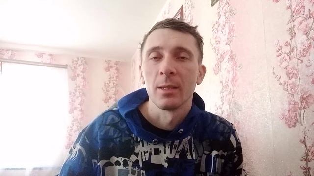 Почему в телефоне OnePlus видео и фото на sd карту не сохраняется?