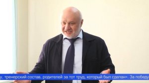 В Первоуральске продолжают чествовать чемпионов Всероссийских юношеских соревнований по хоккею с мяч