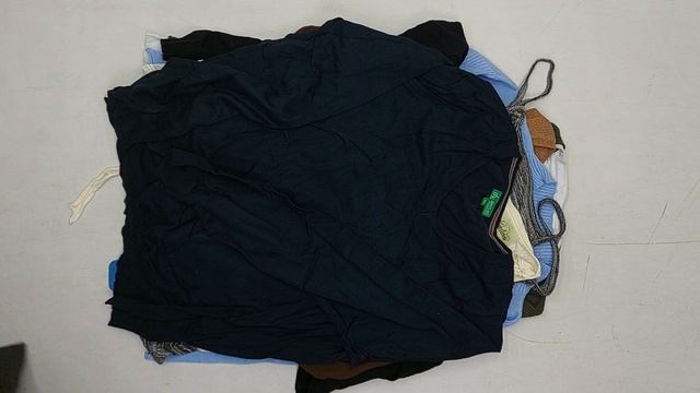 Свитера легкие  секонд оптом 4 пак