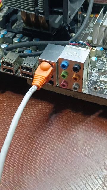 Ремонт материнской платы после грозы. смотреть онлайн