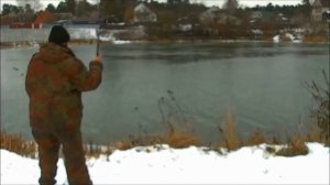 Зимняя рыбалка на летнюю снасть.