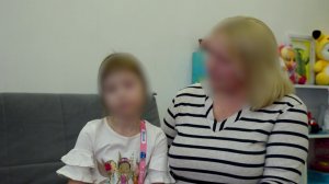 МАТЬ ОБВИНИЛА ВОСПИТАТЕЛЯ В ИЗБИЕНИИ ДОЧЕРИ