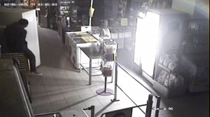 Скрывающийся от алиментов астраханец четырежды обворовал магазин в Иванове