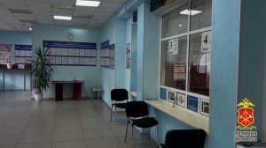 В Белове полицейские выдали разрешение на временное проживание иностранцу