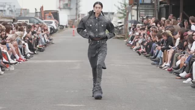 Показ коллекции Han Kjøbenhavn весна-лето 2025