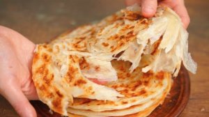 Всего лишь ВОДА + МУКА = Вы удивитесь, как ЭТО ПРОСТО приготовить! Слоеные лепешки на сковороде