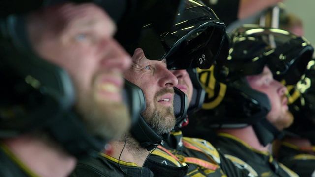 Формула 1. Драйв выживания 2 сезон 2 серия (документальный сериал, 2020) смотреть онлайн