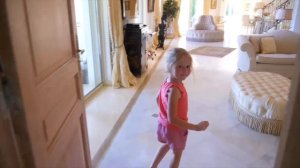 Влог： Настя показывает Хаус Тур по дому в Каннах