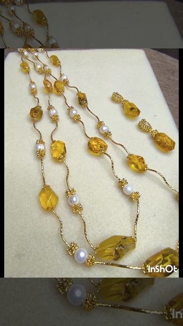 Колье из янтаря.