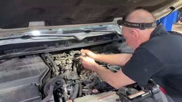 Трехсотка. Дилеры сказали- Всё хорошо:))) Но, есть нюанс. Этот мотор, ТАК работать не должен:) смотреть онлайн