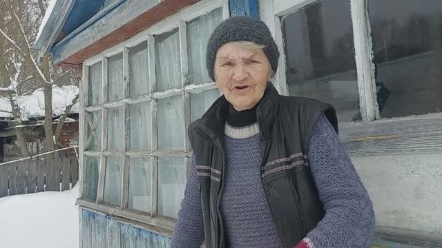 Тетя Валя приболела смотреть онлайн