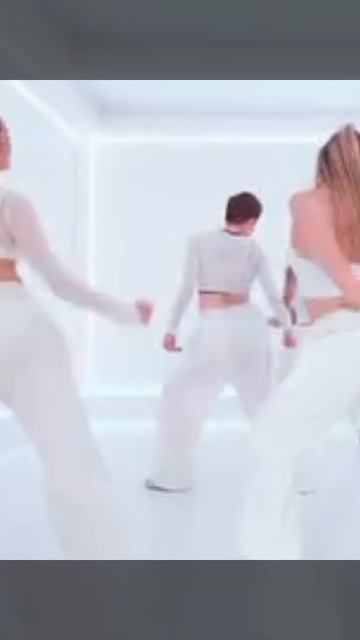 Shiloh Jolie Jolie edit