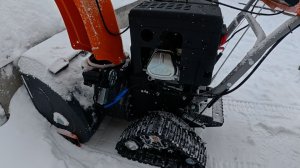 Снегоуборщик YARD FOX PRO 6654ET электропривод поворота выброса.