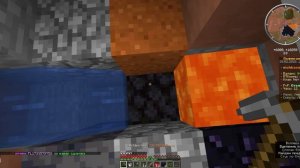 играю в выживание и построил дом